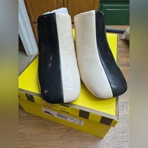 Circus by Sam Edelman Black and Cream Ankle Boots